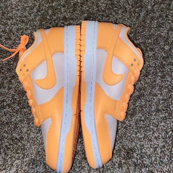 Woman’s Peach Dunks - Picture 2 of 4